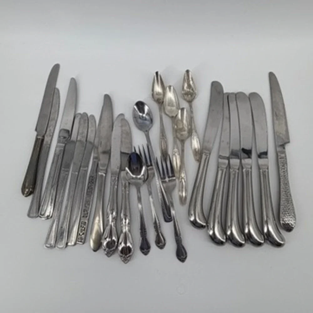 Mixed Flatware Lot Stainless Mismatched Knives Forks Spoons‎ 24 Pc